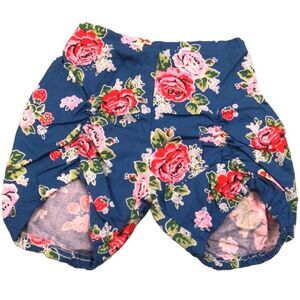 Olive Mae Strawberry Rose Shorts Size 6